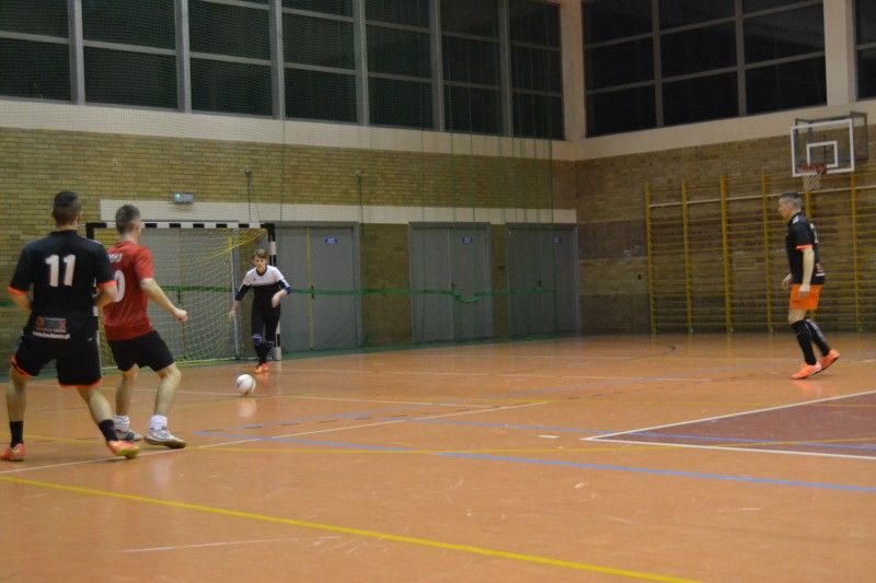 Sensacja w halówce. Drużyna Drewniaków rozbita  przez Agrocentrum