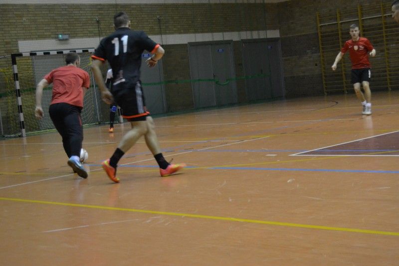 Sensacja w halówce. Drużyna Drewniaków rozbita  przez Agrocentrum