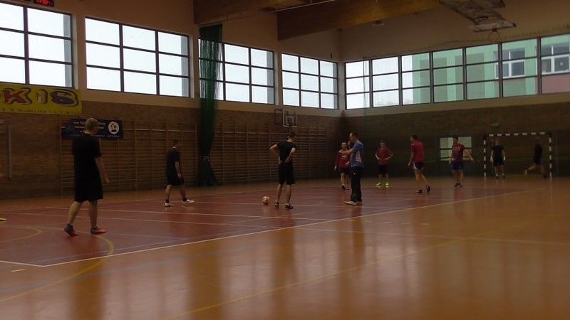 17 drużyn zagrało w Zimowym Turnieju Piłkarskim