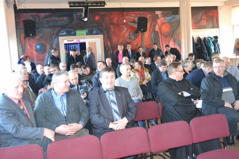 Anna Maria Anders w Kolnie. Bezpieczeństwo, infrastruktura drogowa i historia ? to priorytety kandydatki w wyborach do Senatu