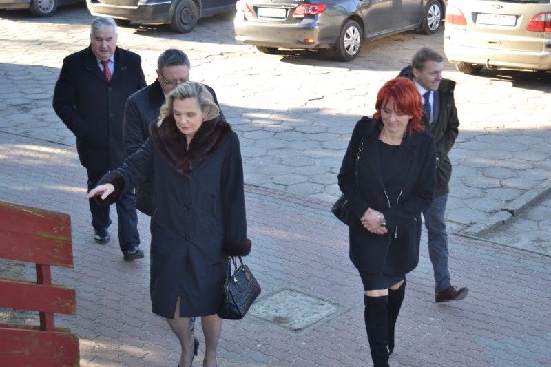 Anna Maria Anders w Kolnie. Bezpieczeństwo, infrastruktura drogowa i historia ? to priorytety kandydatki w wyborach do Senatu
