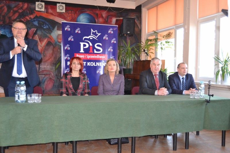 Anna Maria Anders w Kolnie. Bezpieczeństwo, infrastruktura drogowa i historia ? to priorytety kandydatki w wyborach do Senatu