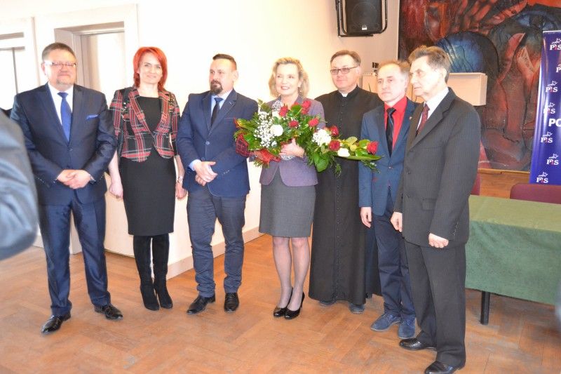 Anna Maria Anders w Kolnie. Bezpieczeństwo, infrastruktura drogowa i historia ? to priorytety kandydatki w wyborach do Senatu