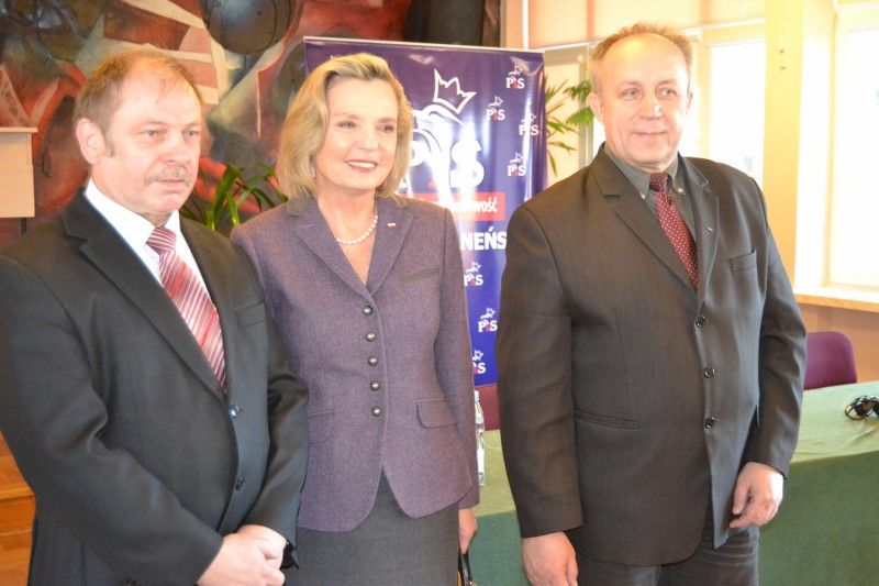 Anna Maria Anders w Kolnie. Bezpieczeństwo, infrastruktura drogowa i historia ? to priorytety kandydatki w wyborach do Senatu