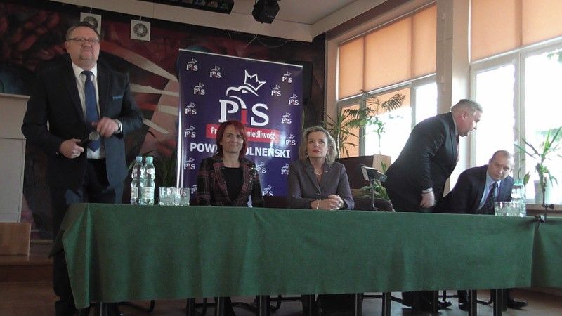Anna Maria Anders w Kolnie. Bezpieczeństwo, infrastruktura drogowa i historia ? to priorytety kandydatki w wyborach do Senatu