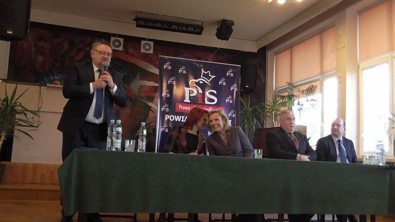 Anna Maria Anders w Kolnie. Bezpieczeństwo, infrastruktura drogowa i historia ? to priorytety kandydatki w wyborach do Senatu
