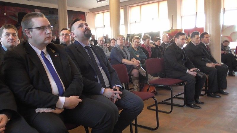 Anna Maria Anders w Kolnie. Bezpieczeństwo, infrastruktura drogowa i historia ? to priorytety kandydatki w wyborach do Senatu