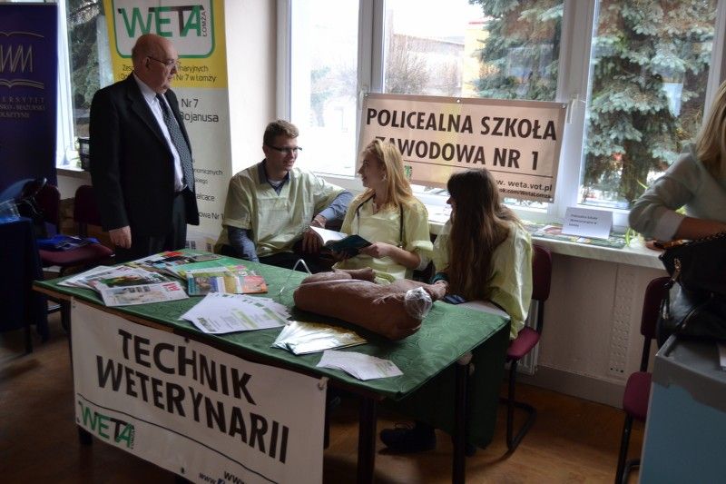 Zobacz zdjęcia z Kolneńskich Targów Edukacji i Pracy
