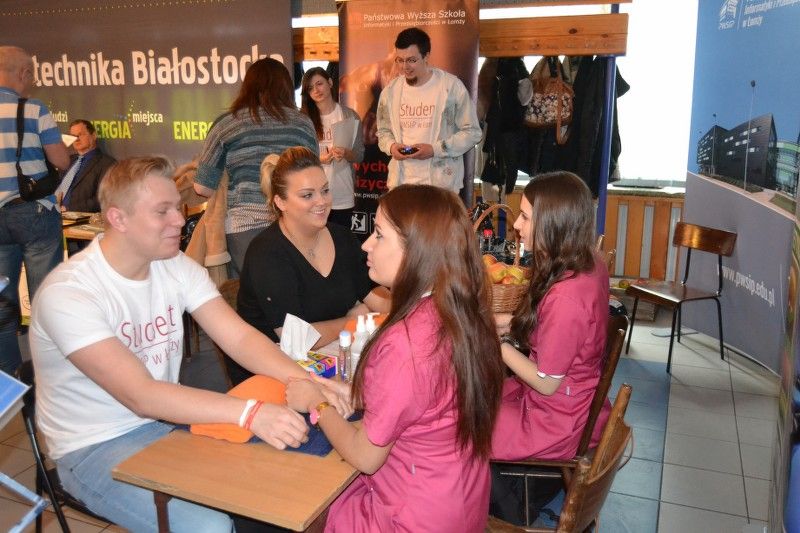 Zobacz zdjęcia z Kolneńskich Targów Edukacji i Pracy