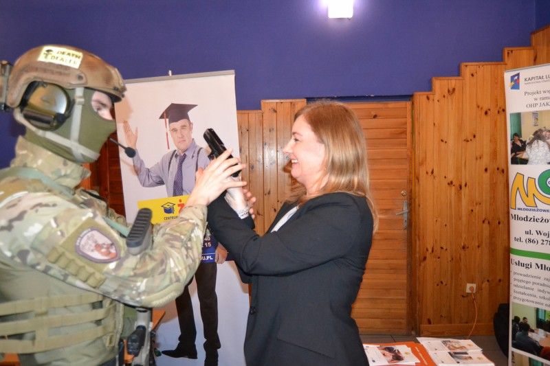 Zobacz zdjęcia z Kolneńskich Targów Edukacji i Pracy