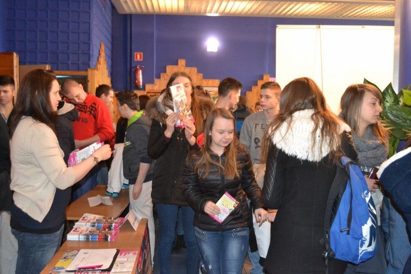 Zobacz zdjęcia z Kolneńskich Targów Edukacji i Pracy