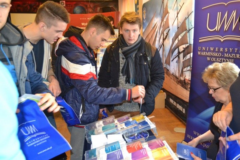 Zobacz zdjęcia z Kolneńskich Targów Edukacji i Pracy
