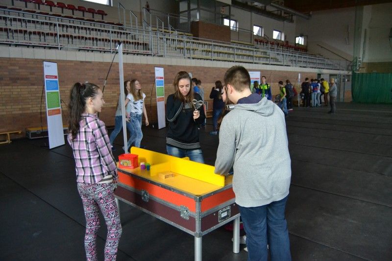 Młodzież i osiągnięcia nauki. Do Kolna zawitała objazdowa wystawa Centrum Nauki Kopernik