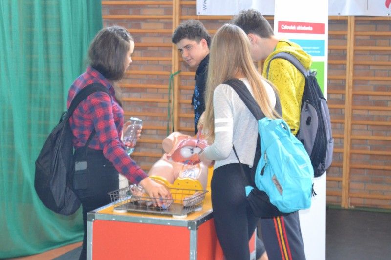 Młodzież i osiągnięcia nauki. Do Kolna zawitała objazdowa wystawa Centrum Nauki Kopernik
