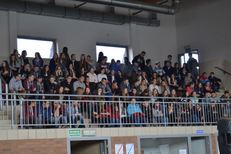 Edukacyjna  Giełda dla Gimnazjalistów w Kolnie. Mogli porównać oferty szkół (zobacz zdjęcia)
