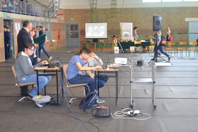 Edukacyjna  Giełda dla Gimnazjalistów w Kolnie. Mogli porównać oferty szkół (zobacz zdjęcia)