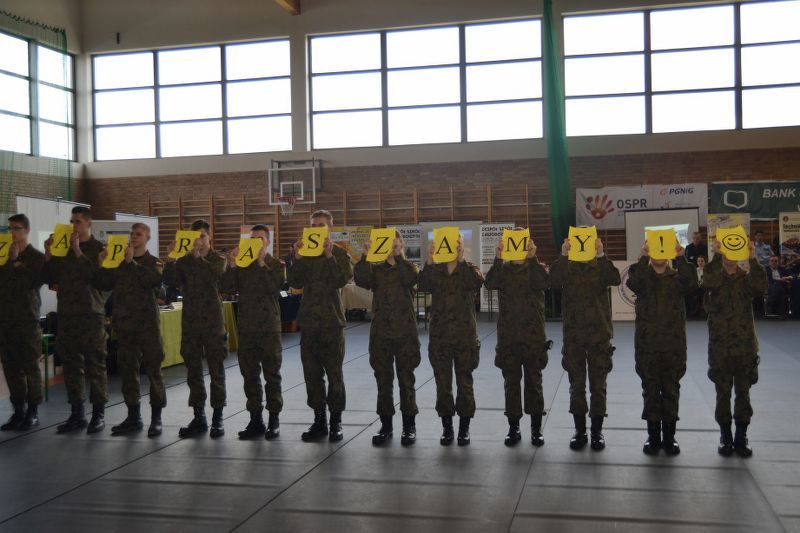 Edukacyjna  Giełda dla Gimnazjalistów w Kolnie. Mogli porównać oferty szkół (zobacz zdjęcia)