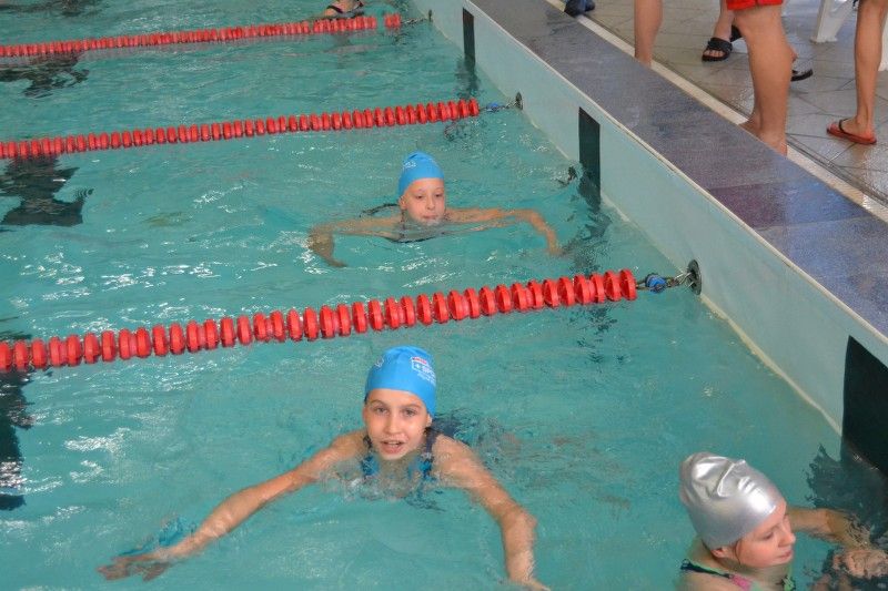 Zobacz zdjęcia z XV Otwartych Mistrzostw Kolna w Pływaniu