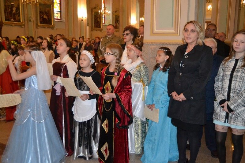 Uroczystości 1050-lecia Chrztu Polski w Kolnie. Wszyscy zachwyceni spektaklem oraz polonezem (zobacz zdjęcia)