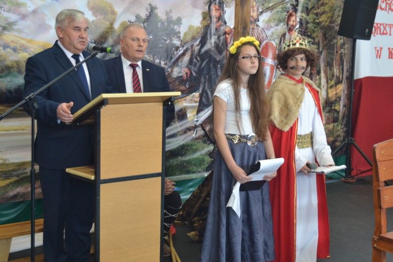 Uroczystości 1050-lecia Chrztu Polski w Kolnie. Wszyscy zachwyceni spektaklem oraz polonezem (zobacz zdjęcia)
