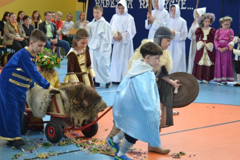 Uroczystości 1050-lecia Chrztu Polski w Kolnie. Wszyscy zachwyceni spektaklem oraz polonezem (zobacz zdjęcia)