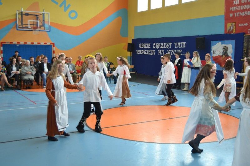 Uroczystości 1050-lecia Chrztu Polski w Kolnie. Wszyscy zachwyceni spektaklem oraz polonezem (zobacz zdjęcia)
