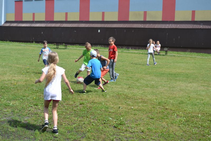 Piknik w Dwójce. Dzieci nie miały lekcji, tylko ognisko i grilla