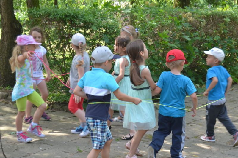 Piknik w Dwójce. Dzieci nie miały lekcji, tylko ognisko i grilla