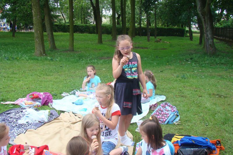 Piknik w Dwójce. Dzieci nie miały lekcji, tylko ognisko i grilla