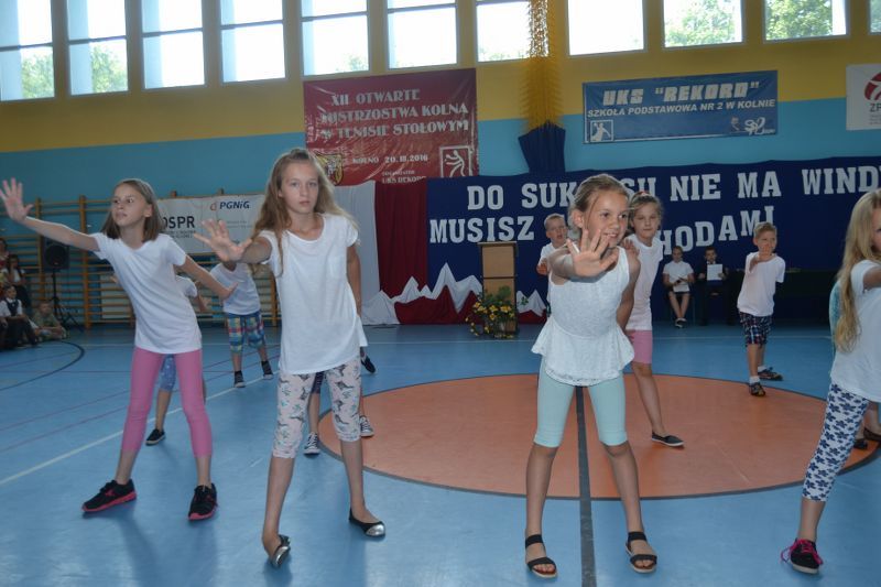 No i mamy wakacje. Zobacz zdjęcia z zakończenia roku szkolnego w kolneńskich szkołach