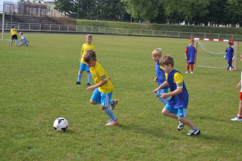 Najmłodsi piłkarze Orła Kolno zakończyli oficjalnie swój sezon piłkarski 2015/2016.