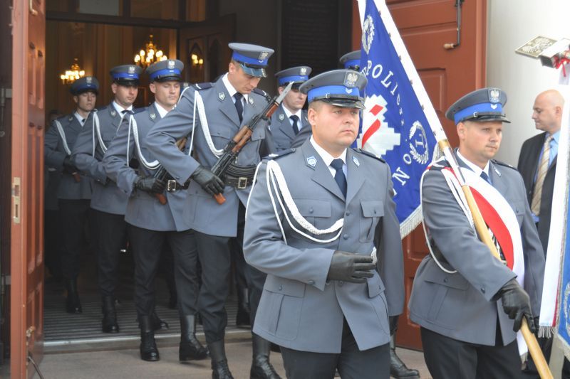 Święto policji w Kolnie. Awanse i odznaczenia przy asyście kompanii honorowej (zobacz zdjęcia)