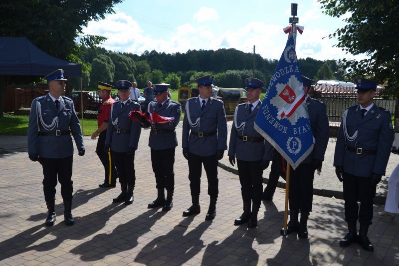 Święto policji w Kolnie. Awanse i odznaczenia przy asyście kompanii honorowej (zobacz zdjęcia)