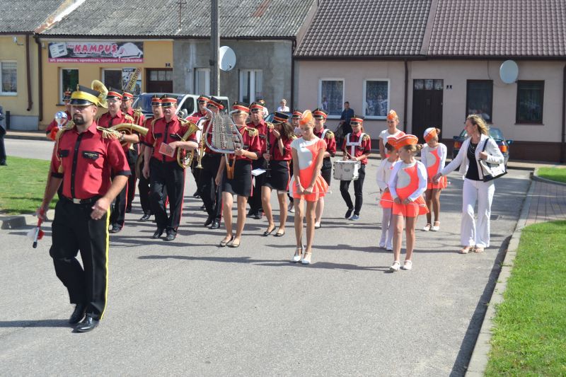 Święto policji w Kolnie. Awanse i odznaczenia przy asyście kompanii honorowej (zobacz zdjęcia)