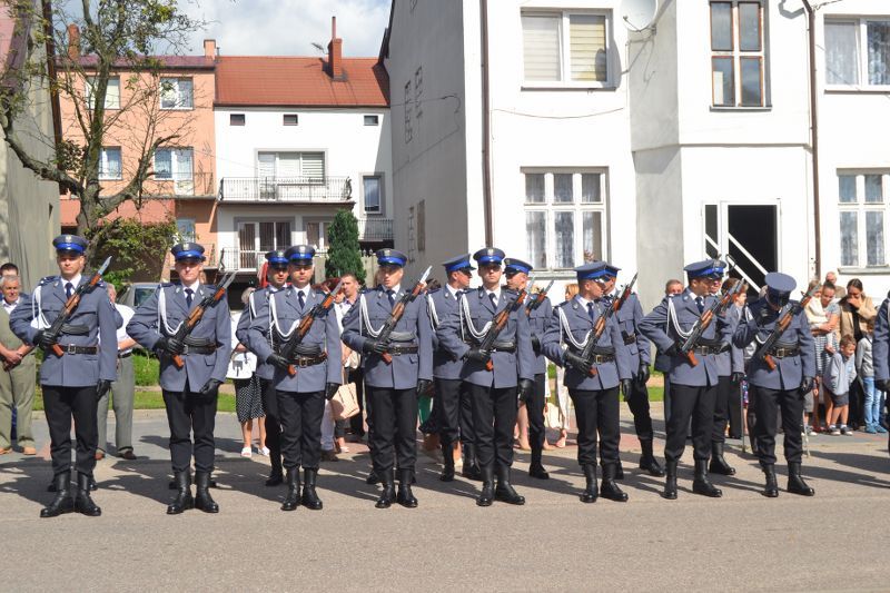 Święto policji w Kolnie. Awanse i odznaczenia przy asyście kompanii honorowej (zobacz zdjęcia)