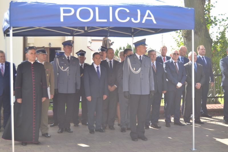 Święto policji w Kolnie. Awanse i odznaczenia przy asyście kompanii honorowej (zobacz zdjęcia)