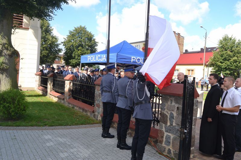 Święto policji w Kolnie. Awanse i odznaczenia przy asyście kompanii honorowej (zobacz zdjęcia)