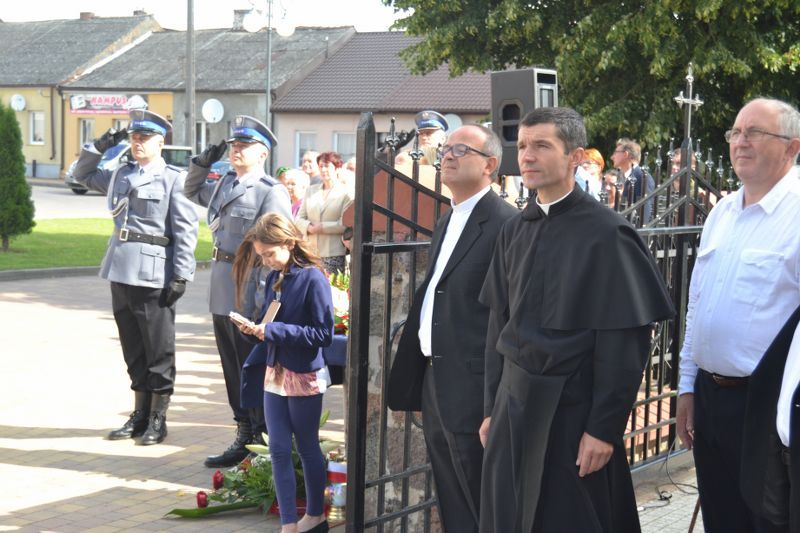 Święto policji w Kolnie. Awanse i odznaczenia przy asyście kompanii honorowej (zobacz zdjęcia)