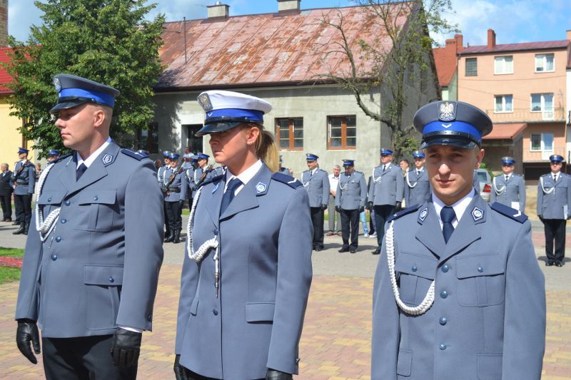 Święto policji w Kolnie. Awanse i odznaczenia przy asyście kompanii honorowej (zobacz zdjęcia)