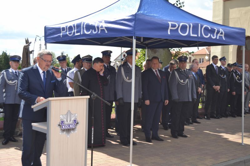 Święto policji w Kolnie. Awanse i odznaczenia przy asyście kompanii honorowej (zobacz zdjęcia)