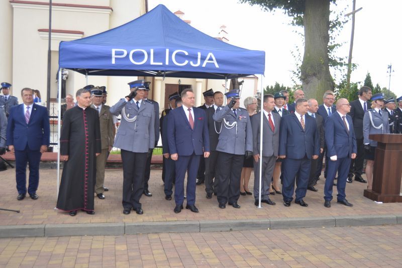 Święto policji w Kolnie. Awanse i odznaczenia przy asyście kompanii honorowej (zobacz zdjęcia)