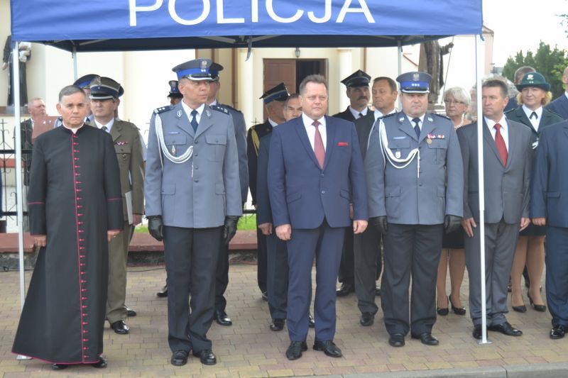 Święto policji w Kolnie. Awanse i odznaczenia przy asyście kompanii honorowej (zobacz zdjęcia)
