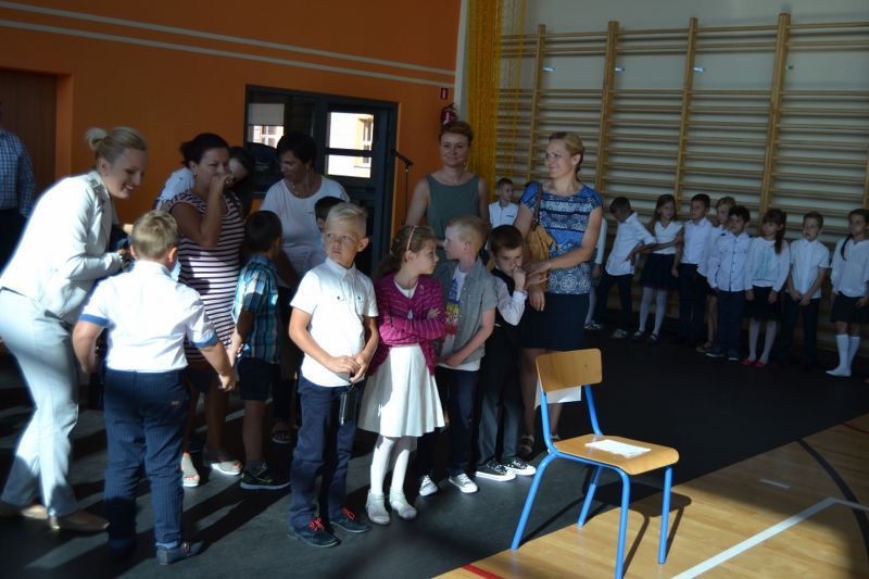 Zobacz zdjęcia z rozpoczęcia roku szkolnego w kolneńskich placówkach