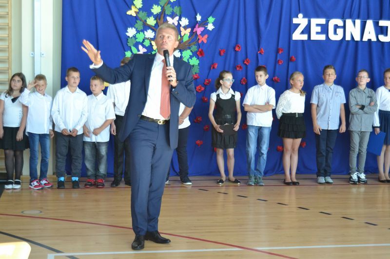Zobacz zdjęcia z rozpoczęcia roku szkolnego w kolneńskich placówkach