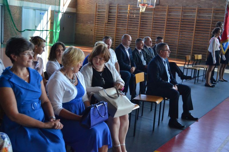 Zobacz zdjęcia z rozpoczęcia roku szkolnego w kolneńskich placówkach