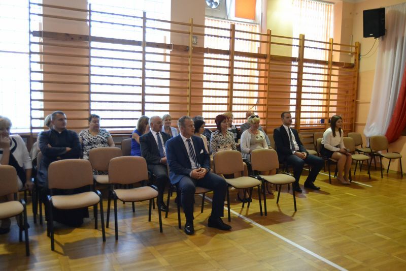 Zobacz zdjęcia z rozpoczęcia roku szkolnego w kolneńskich placówkach