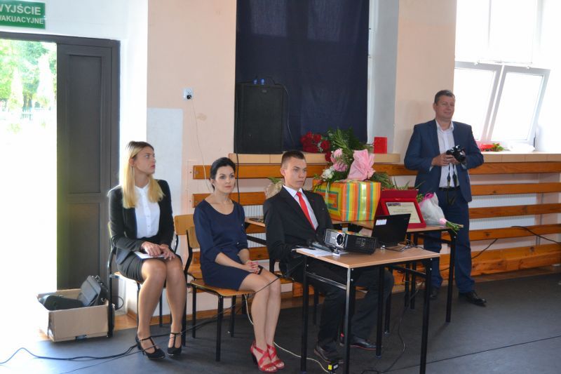 Zobacz zdjęcia z rozpoczęcia roku szkolnego w kolneńskich placówkach