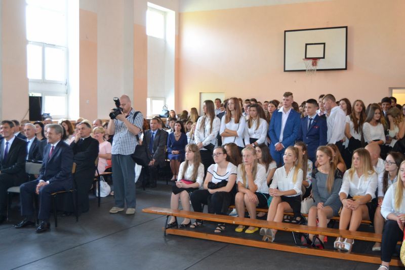 Zobacz zdjęcia z rozpoczęcia roku szkolnego w kolneńskich placówkach