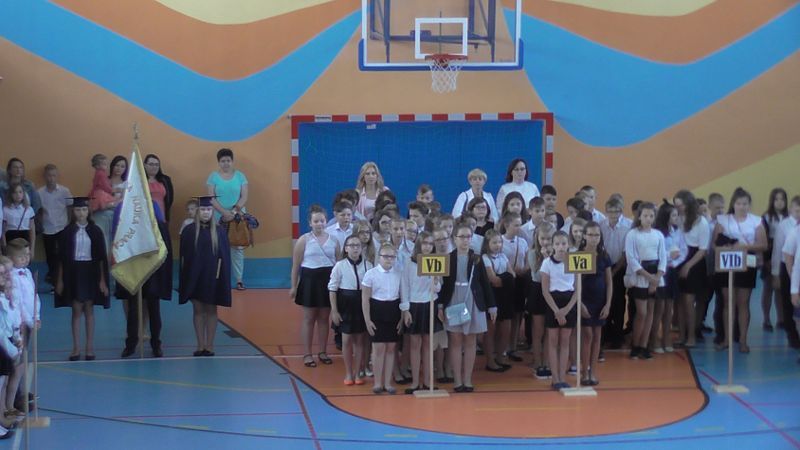 Zobacz zdjęcia z rozpoczęcia roku szkolnego w kolneńskich placówkach