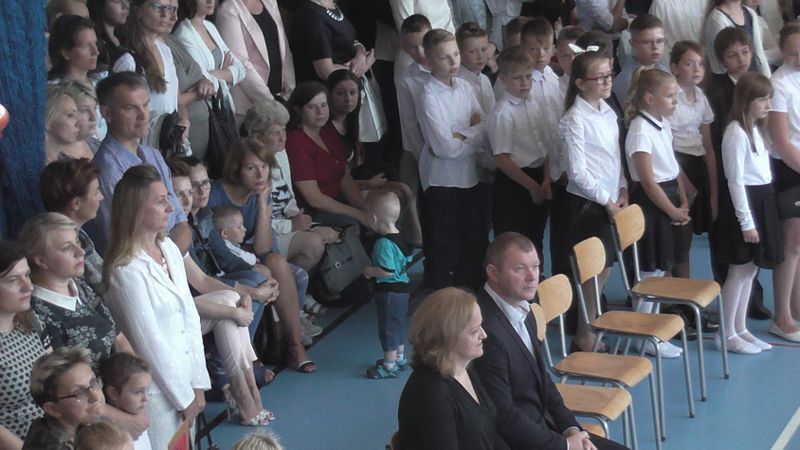 Zobacz zdjęcia z rozpoczęcia roku szkolnego w kolneńskich placówkach